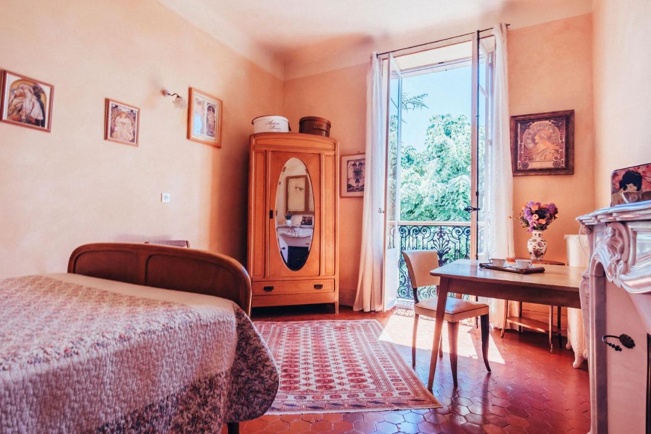 B&B En Provence- Villa Saint Marc Forcalquier Buitenkant foto