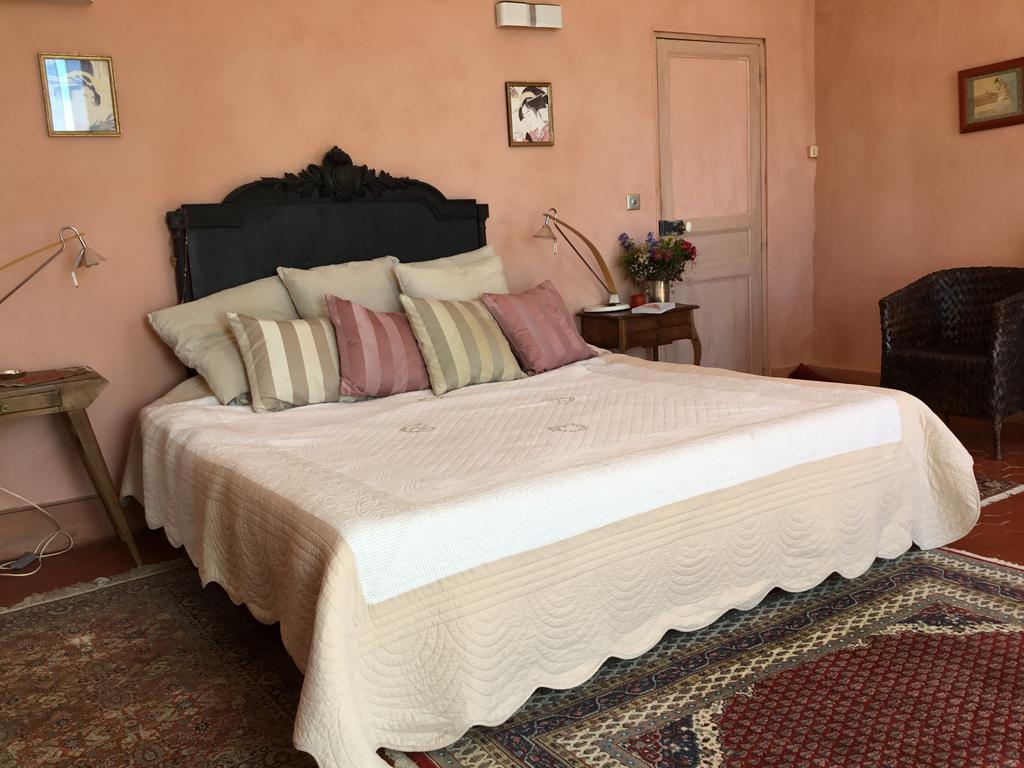 B&B En Provence- Villa Saint Marc Forcalquier Buitenkant foto
